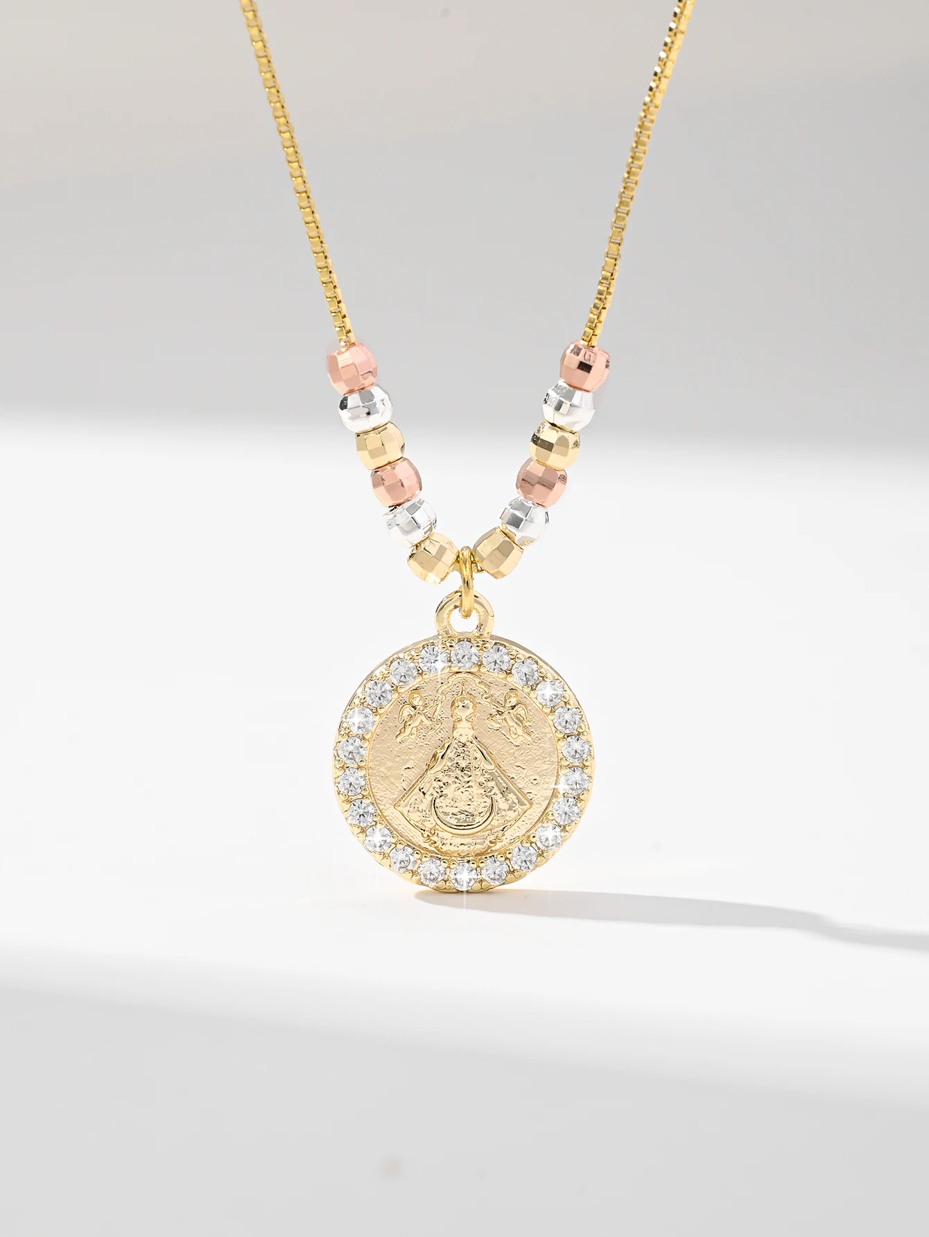 European and American Style Pure Handmade Copper Beaded Electroplated Three-color Virgin Mary Pendant Necklace, the First Choice