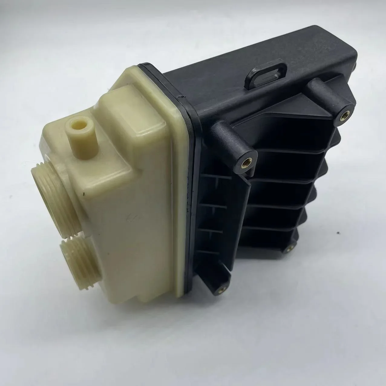 XTY Replacement Parts  Refrigerated Truck Parts Tank Coolant 13-1057 for Carrier Transicold for Thermo King Parts view 5