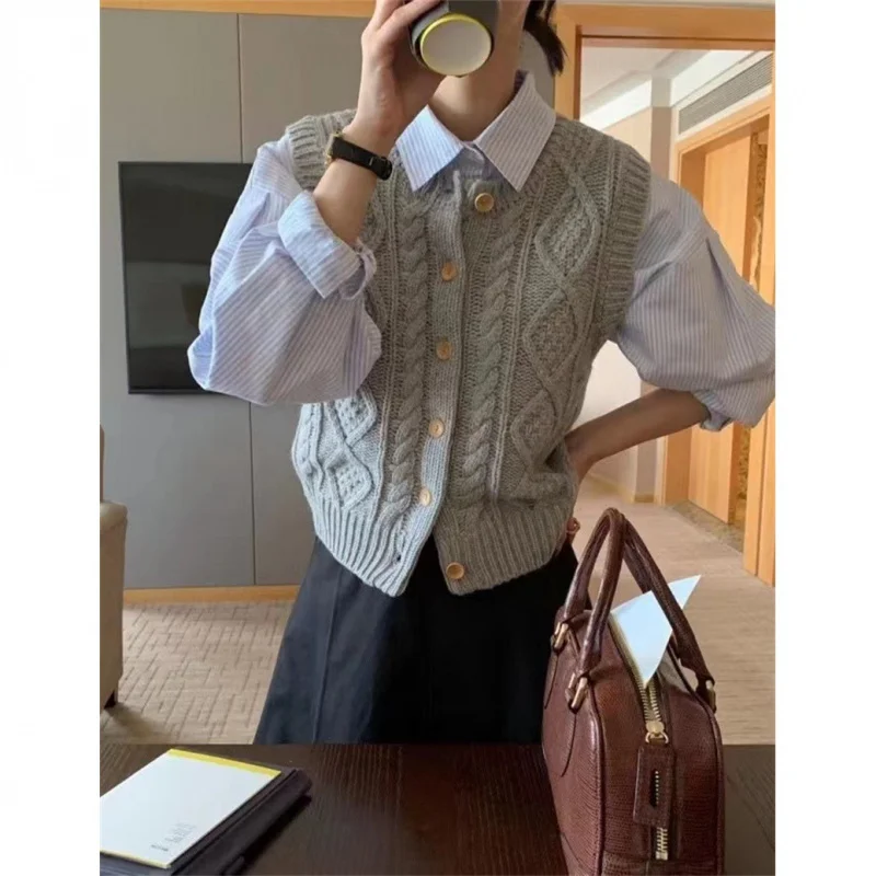 

Autumn New Women'S Knitted Vest Retro Round Neck Korean Style Petite Top Women'S Sweater Cardigan