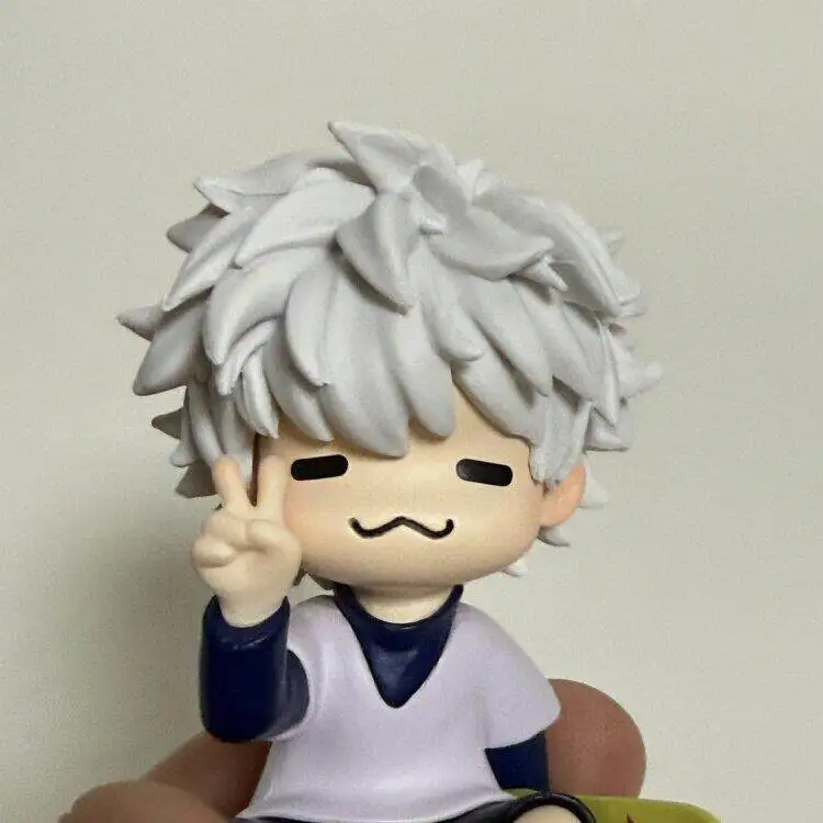 Chibi Hunter X Hunter Killua Zoldyck Friedenszeichen Sitzende Figur Anime Sammlerstücke Desktop-Ornament Deko-Modell Überraschungsgeschenk – Detail 1
