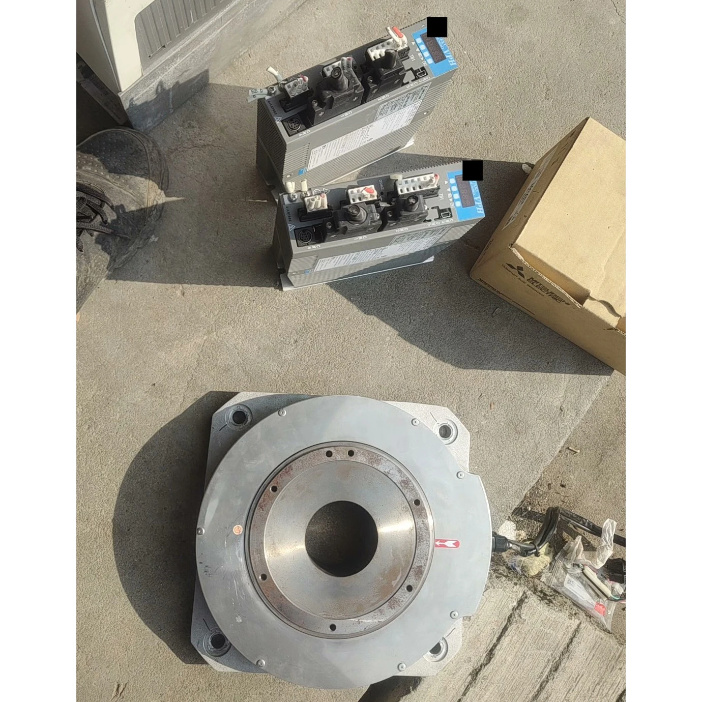 NCR-HA2201A-A-000 NWR-SENJA2A-791APJ-R013 Servo Drive & Motor Working Good and Warranty 3 Months