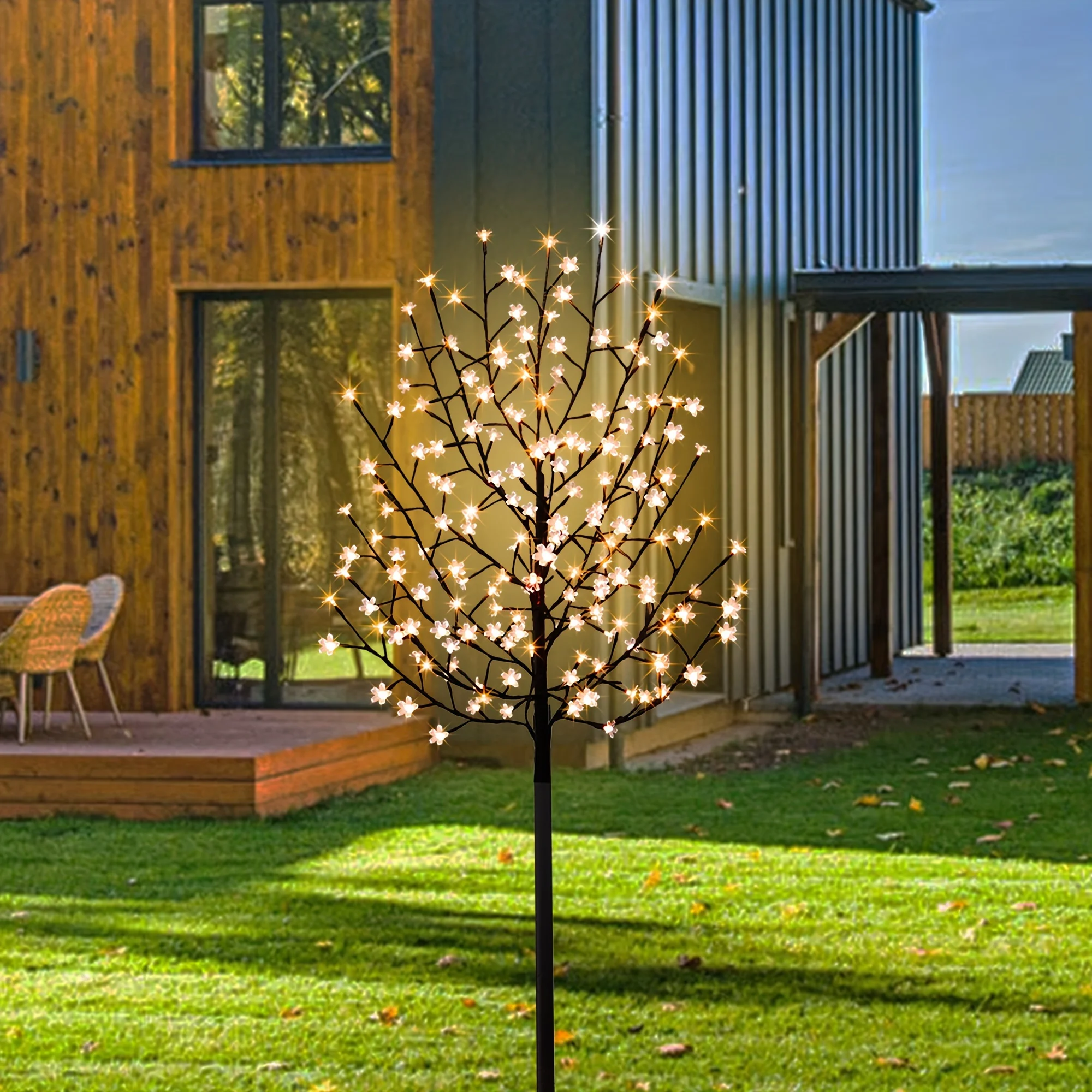 

LED Solar Cherry Tree Light 6 FT 200 LED Lighting Tree with Flashing Mode for Holiday Decor Garden Patio Christmas Wedding Party Halloween Easter Spring Winter
