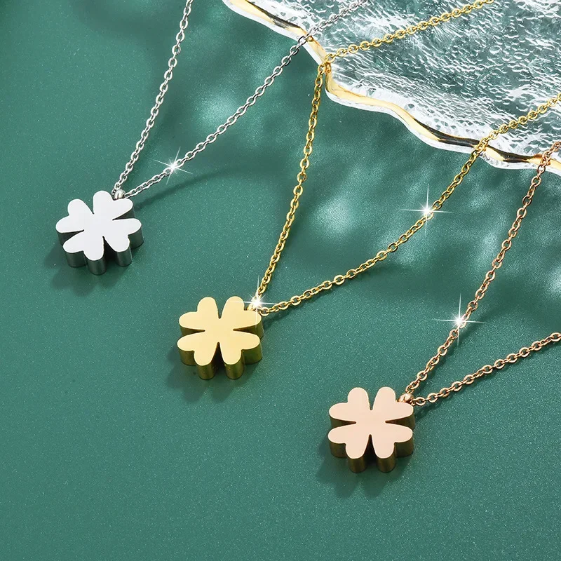 

Brand new non-fading gold flower necklace, collarbone necklace, women's gift, fashionable titanium steel necklace