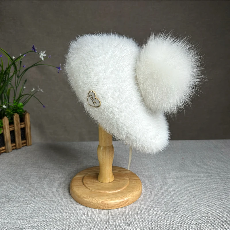 2024 New Natural fur pompom Berets hat for women Fashion casual winter Women Hat Girls Female Warm Walking Travel Cap