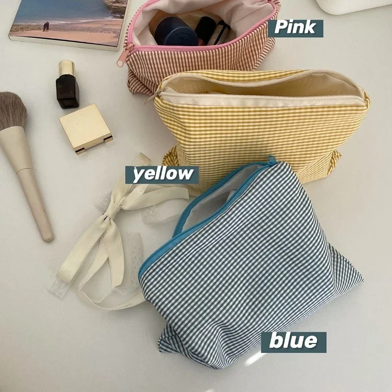 Korean Women\'s Soft Cotton Plaid Cosmetic Bags Makeup Case Organizer Bags Fashion Simple Portable Large Capacity Washing Bags