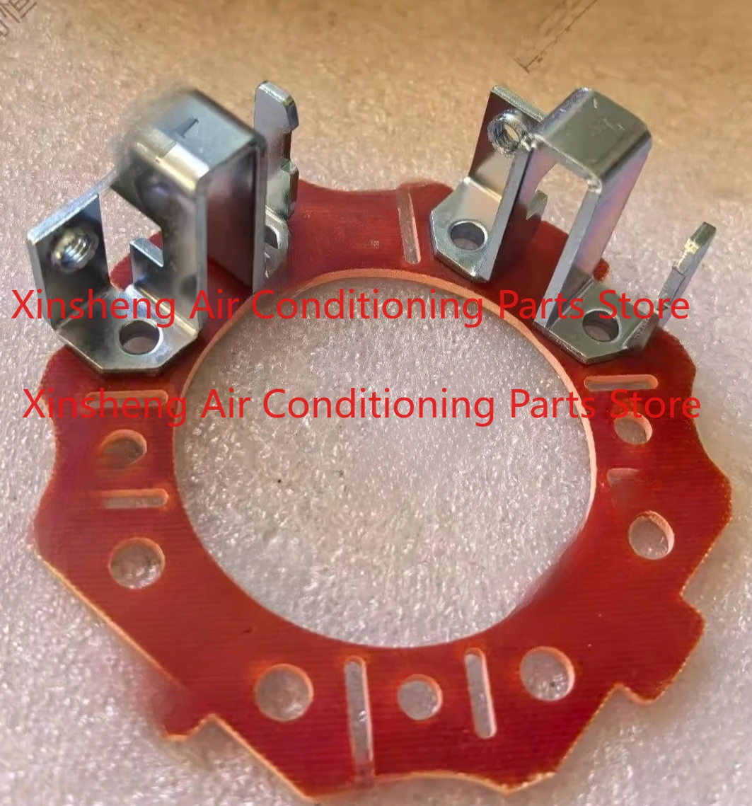 

Suitable for forklift parts 7FB 8FB steering motor carbon brush holder 14571-13200-71