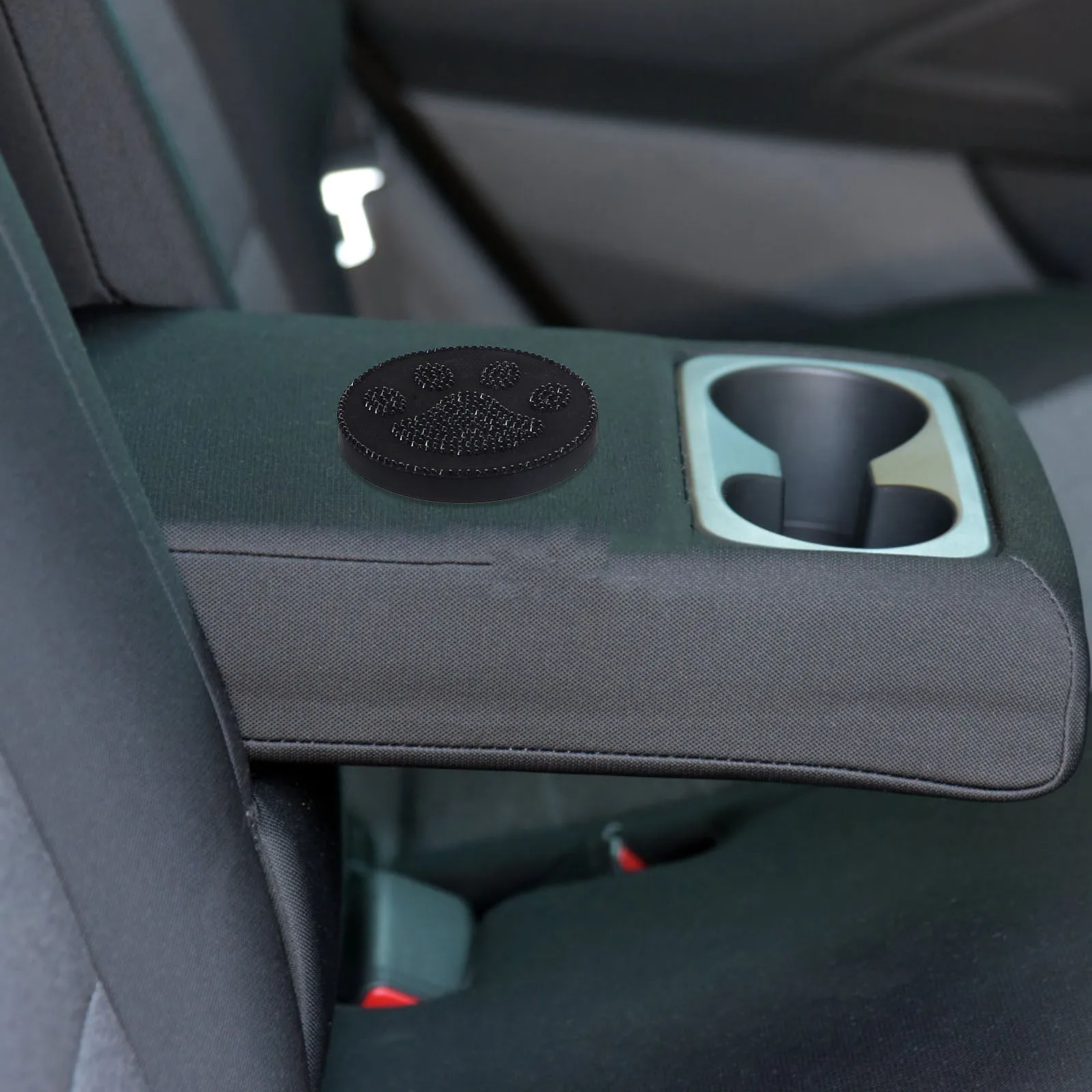 

2pcs Anti skid Cup Mats Elegant Inlaid Rhinestones Soft Rubber Drink Coasters Hot Cold Reusable Placemat Non Slip Coaster Car