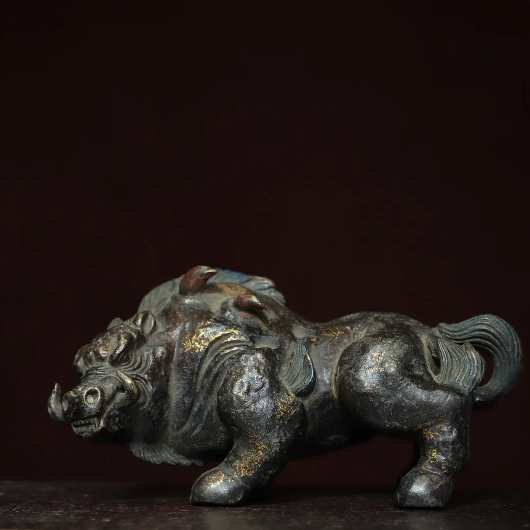 

8"Tibetan Temple Collection Old Bronze Cinnabar Mud gold Pig Gang Hyeon Beast Unicorn Wild boar Statue Amass wealth Ornaments