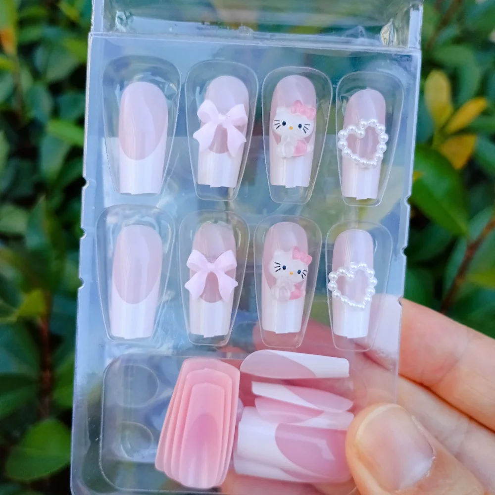 24枚入り ハンドメイド ピンク フレンチ ハローキティ つけ爪 カワイイ キティ猫/パール/リボン ロングバレリーナ風付け爪 漫画風キティネイルチップ