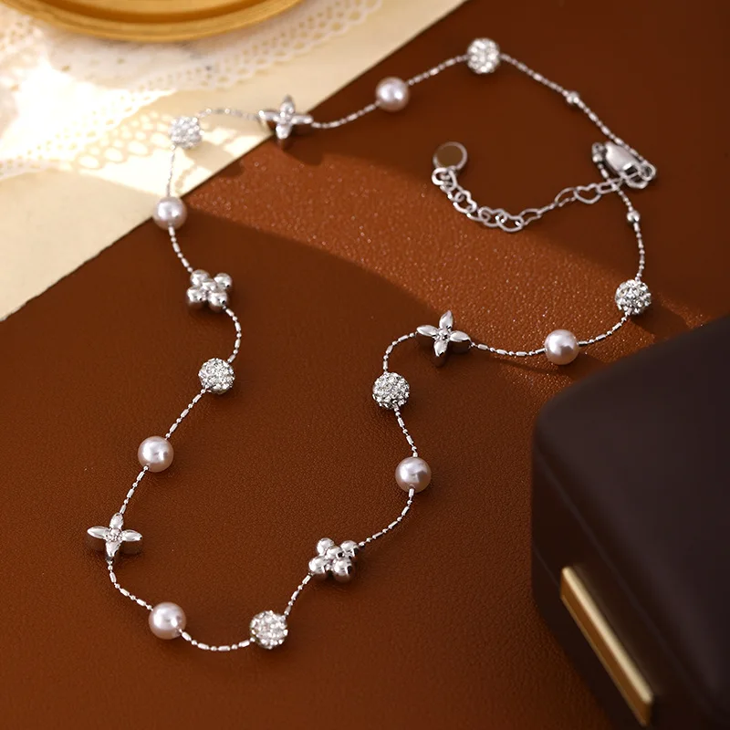 

Modern Chinese Style Necklace Purple Freshwater Pearls with 4-Leaf Clover Pendant 18K Gold Plated Dainty Layering Jewelry