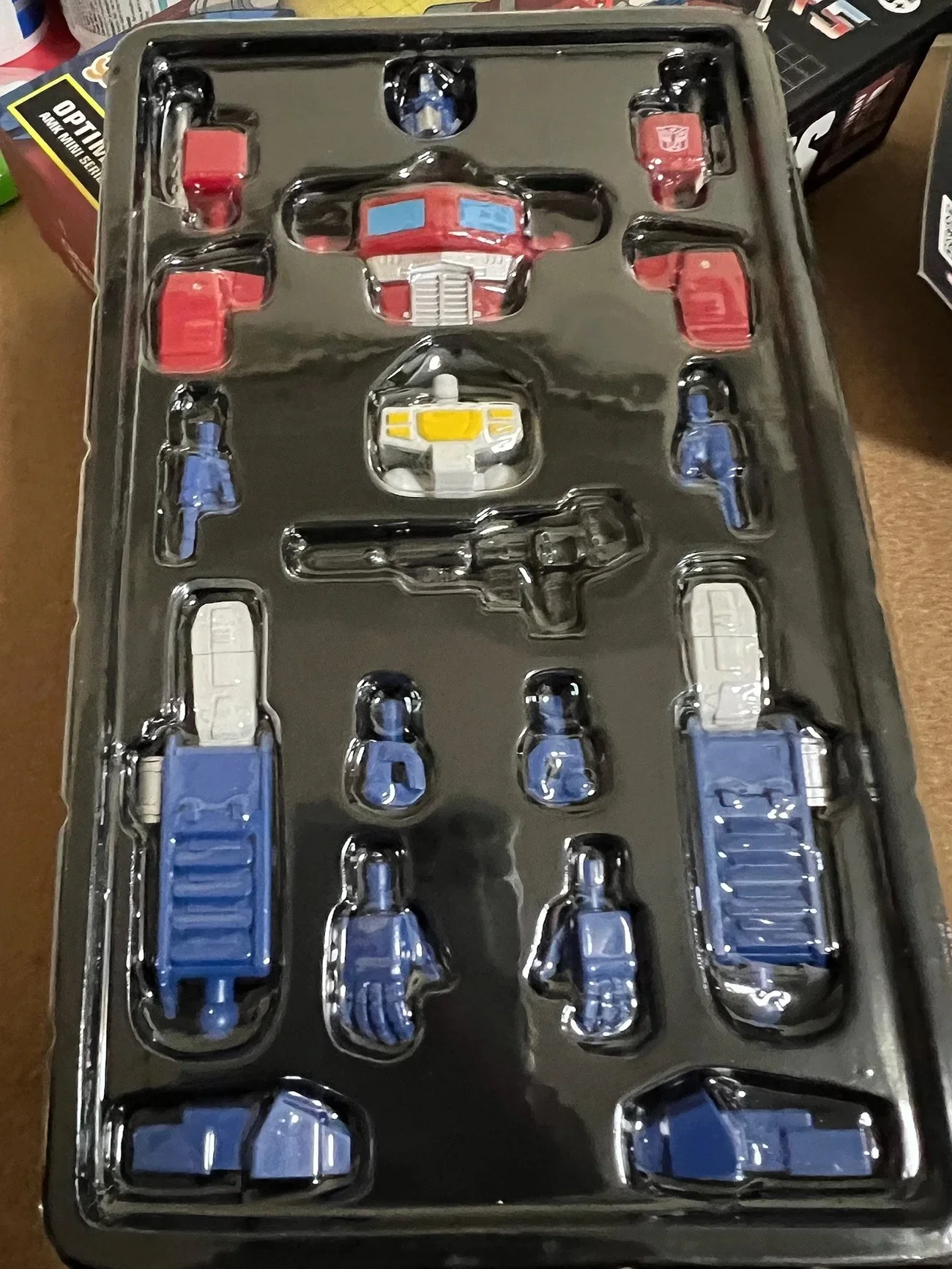 En Stock Hasbro AMK MINI SEPRIES modelo KIT G1 juguetes de transformación OP montaje a pequeña escala Robot modelo figuras de acción pasatiempos