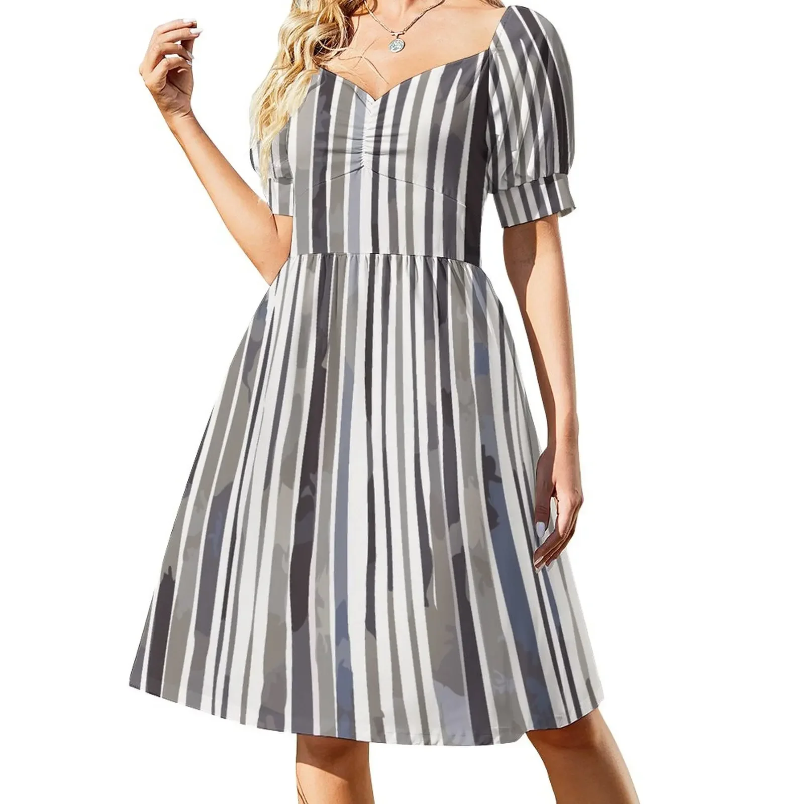 

Abstract Grey Stripe Short-Sleeved Dress purple dress dress dresses clothes