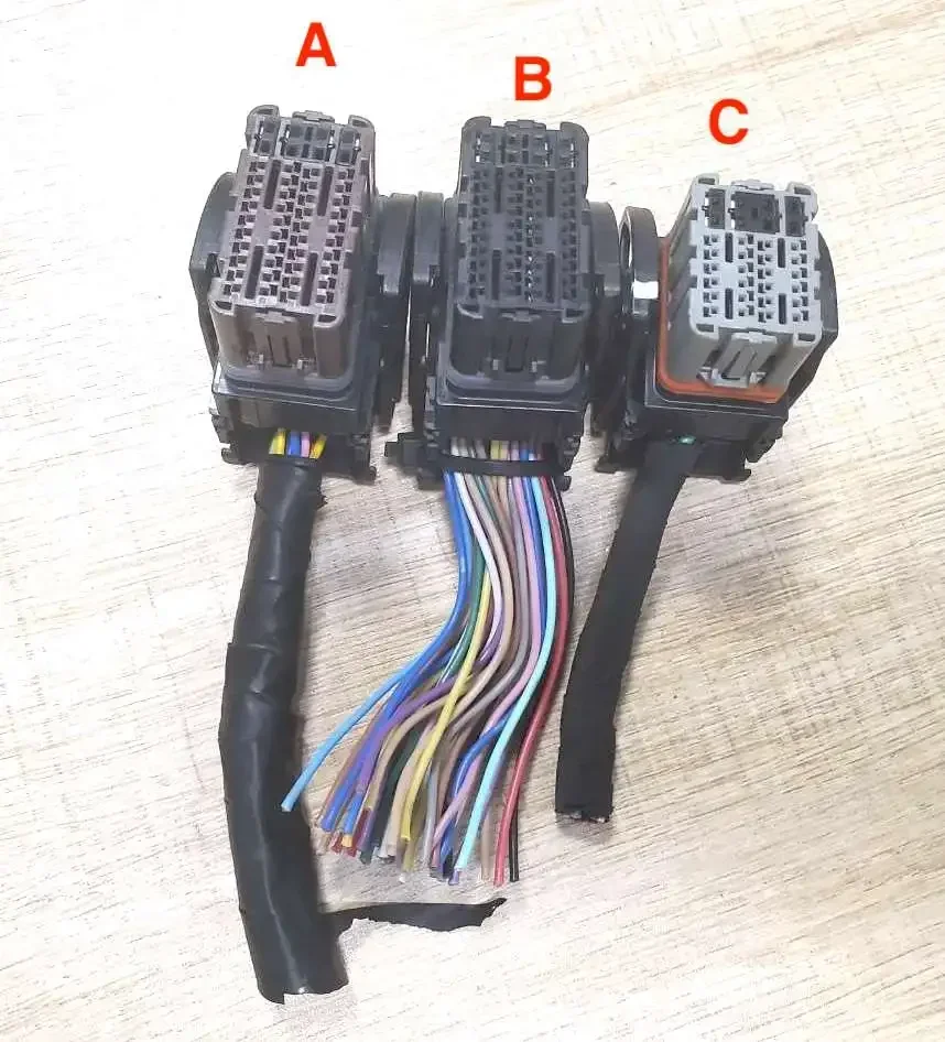 1pc  for Nissan Teana Sylphy Livina Tiida x-trail Qashqai Sunny Engine ECU Board Plug wire cable