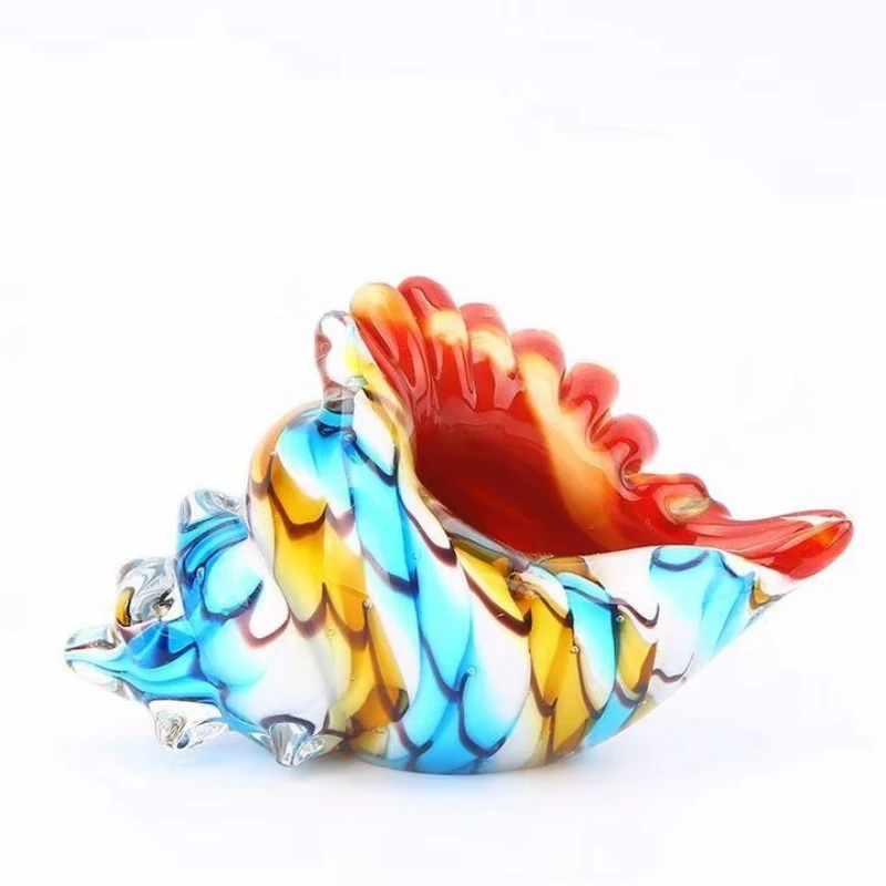 

Exquisite hand-blown conch art glass ornaments Exquisite glass crafts
