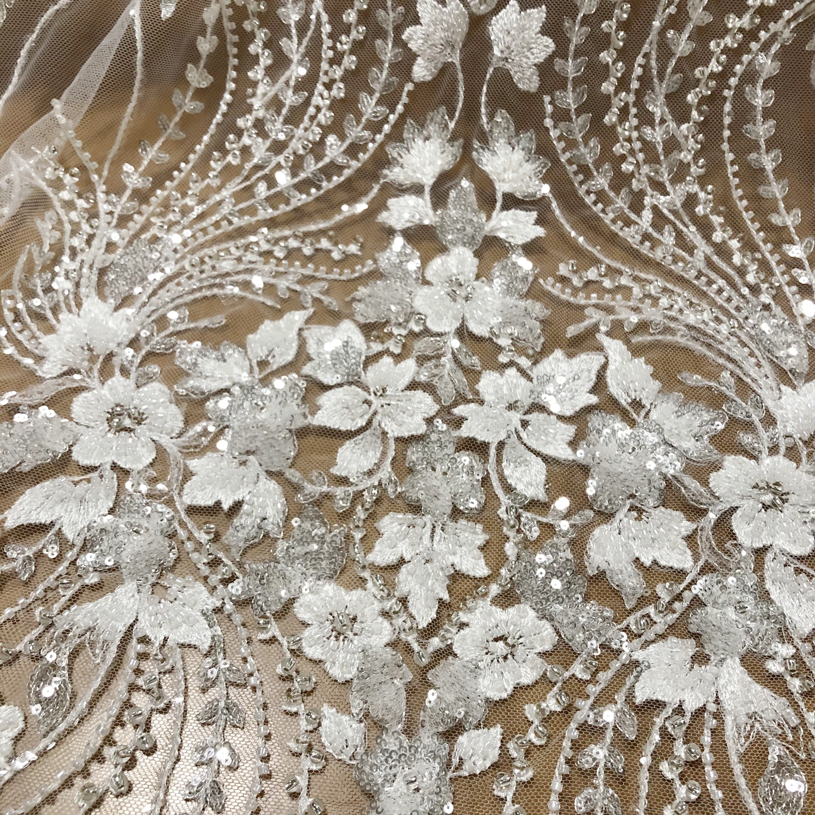 New Luxury Beaded Sequins Embroidered Wedding Dresses Evening Fashion Skirt Lace Fabric