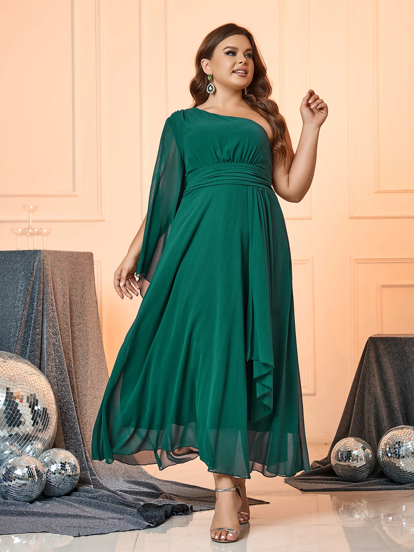 Suknie wieczorowe Plus Size Długie eleganckie suknie wieczorowe A Line V Neck Ruffles Szyfonowa suknia ślubna Robe De Soiree