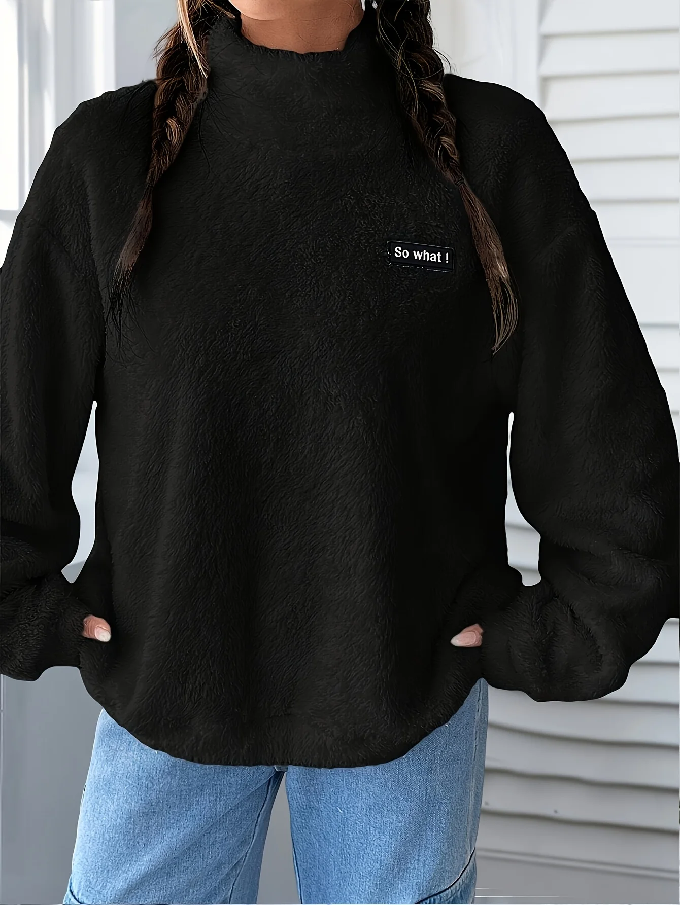 Women's Black Fuzzy Turtleneck Sweatshirt "So What" Graphic Long Sleeve Casual Oversized Pullover Top