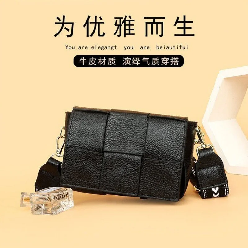 

Classic Tote Bags For Women, Leather Handbag By Famous Designer, Spacious Crossbody-Bag For Elegant Ladies