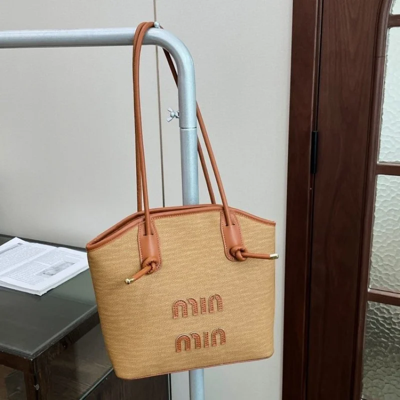 

Fashionable Leather Women's Crossbody Bag Luxury Brand Famous Designer Elegant Crossbody Classy Edge Vintage Bag​