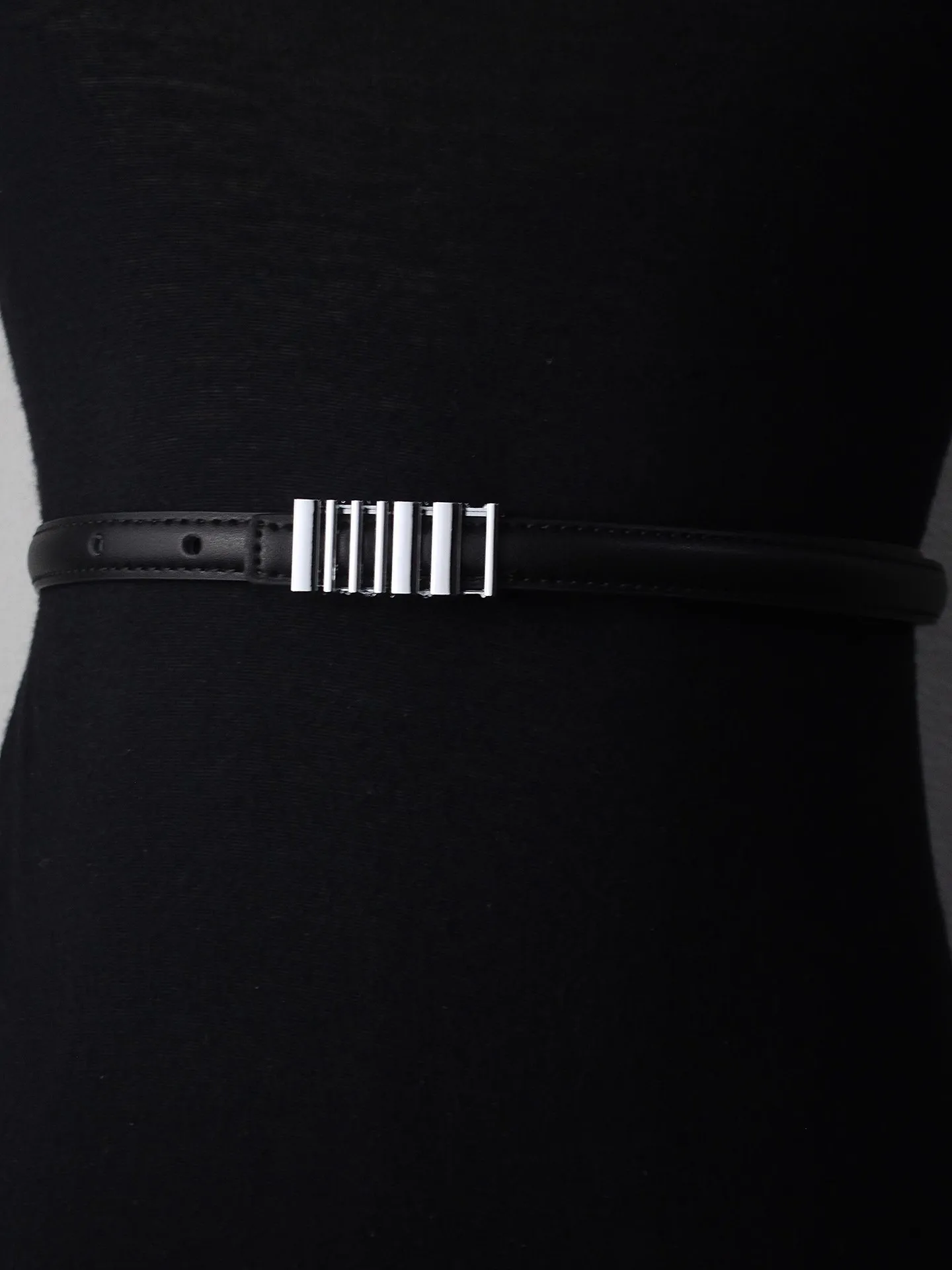 ผู้ชายผู้หญิงแฟชั่นเงินหัวเข็มขัดหนังแท้รัดตัวหญิง Cummerbund Coat เข็มขัดชุด Decration เข็มขัดแคบ J1509