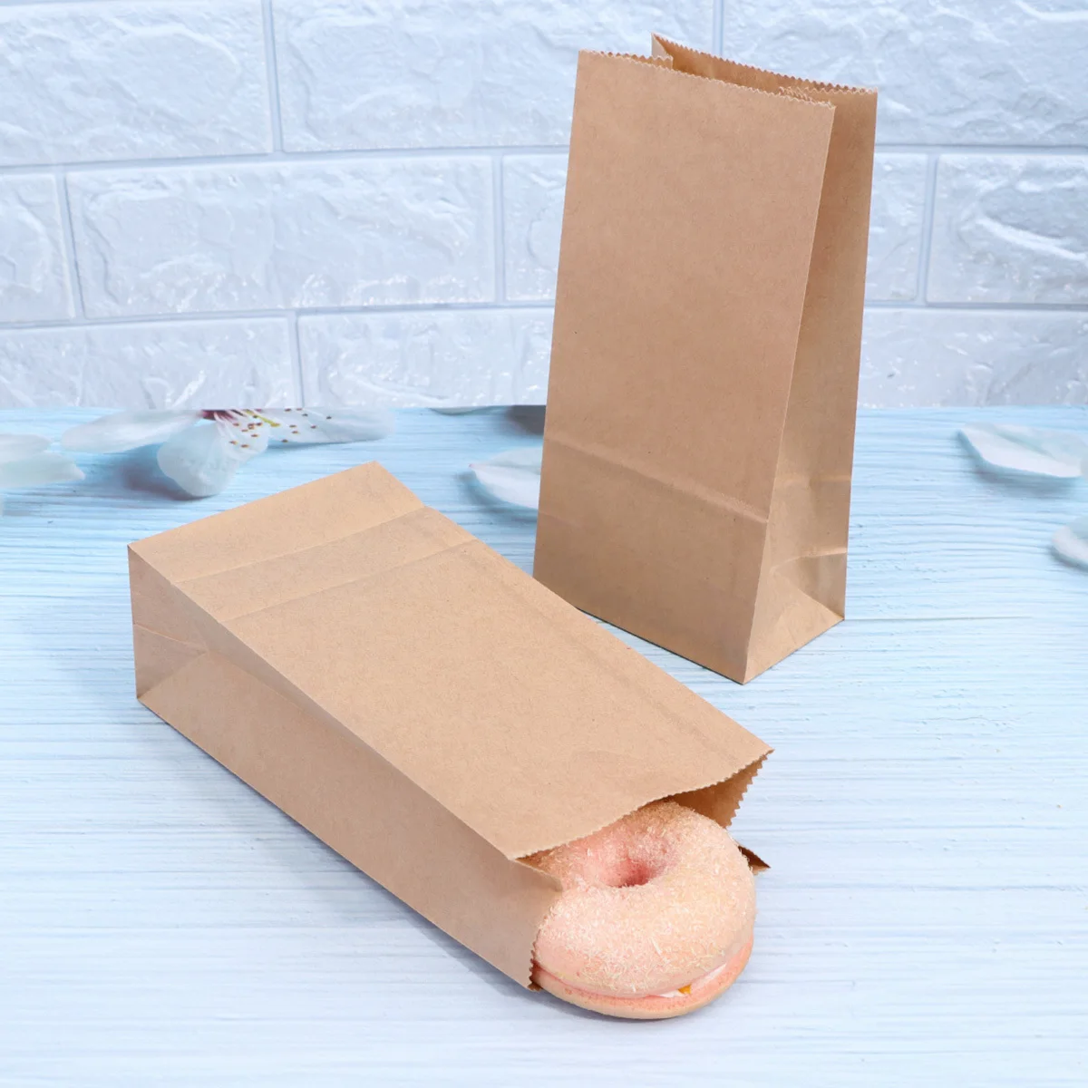 

100Pcs Square Bottom Kraft Paper Food Pouch Takeaway Packing Bag for Bakery Biscuits Fried Foods Nuts 27x15x9cm