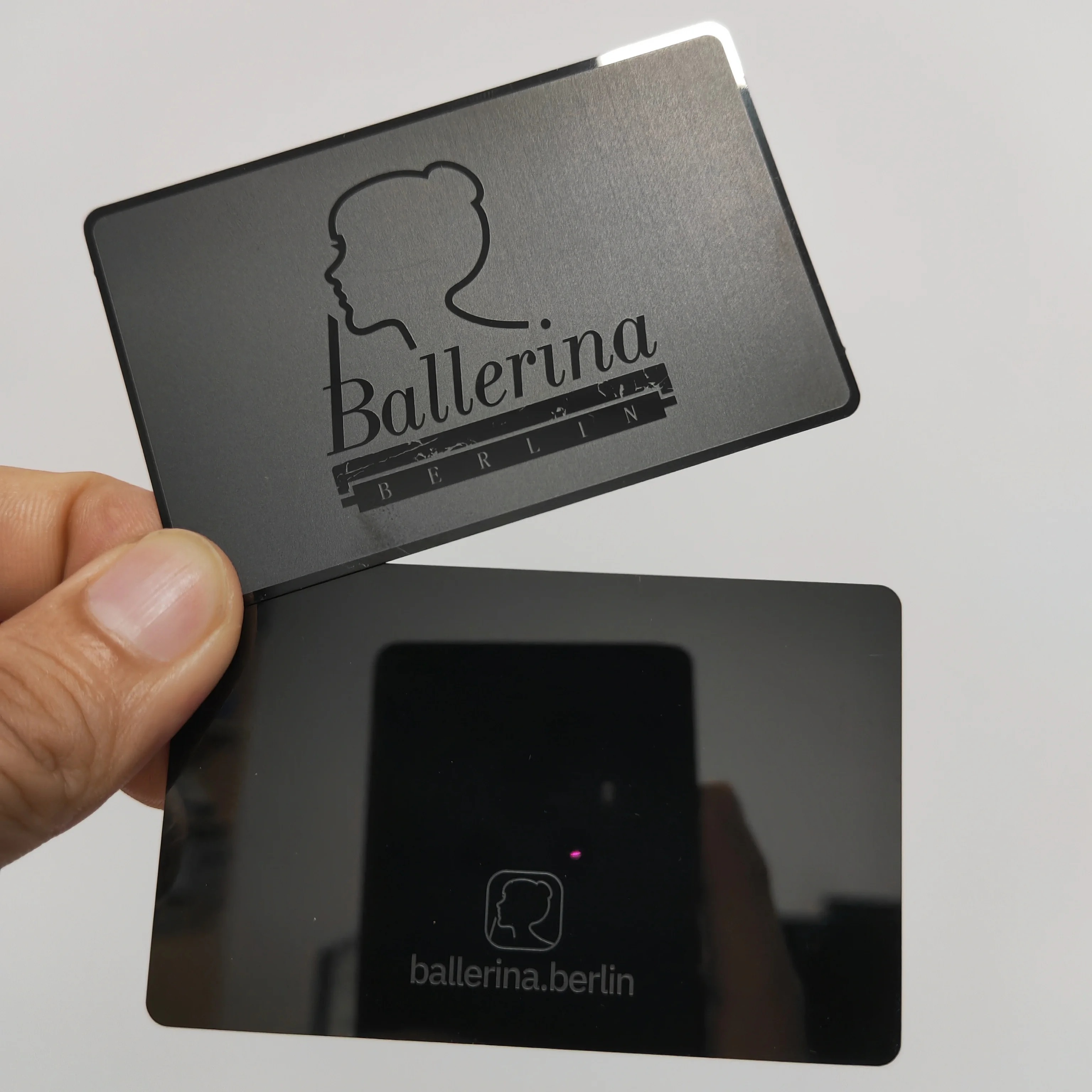 Fábrica de query personalizada, presente de negócios personalizado de alta qualidade, espelho preto, espelho dourado, cores arco-íris, carro com efeito gravado
