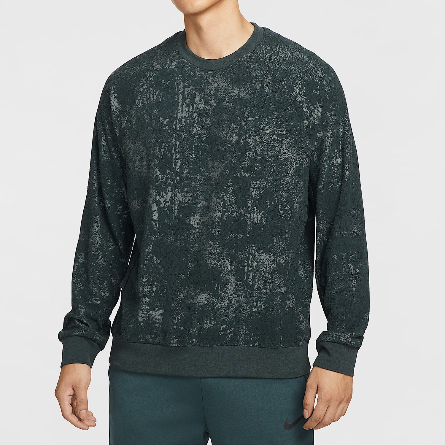 nike-–-sweat-a-capuche-de-sport-ample-et-decontracte-pour-hommes-authentique-therma-fit-hv3806-390