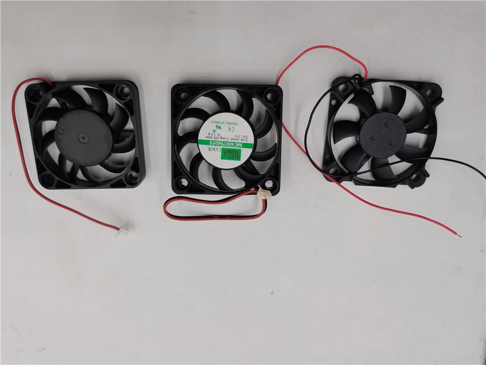 FAN FOR YOUNG LIN DFB400705M SUNON MF40060V3-Q01C-A99 COLORFUL CF-05407S MC4007M05S DC 5v 4cm 40x40x7mm Cooler Fan