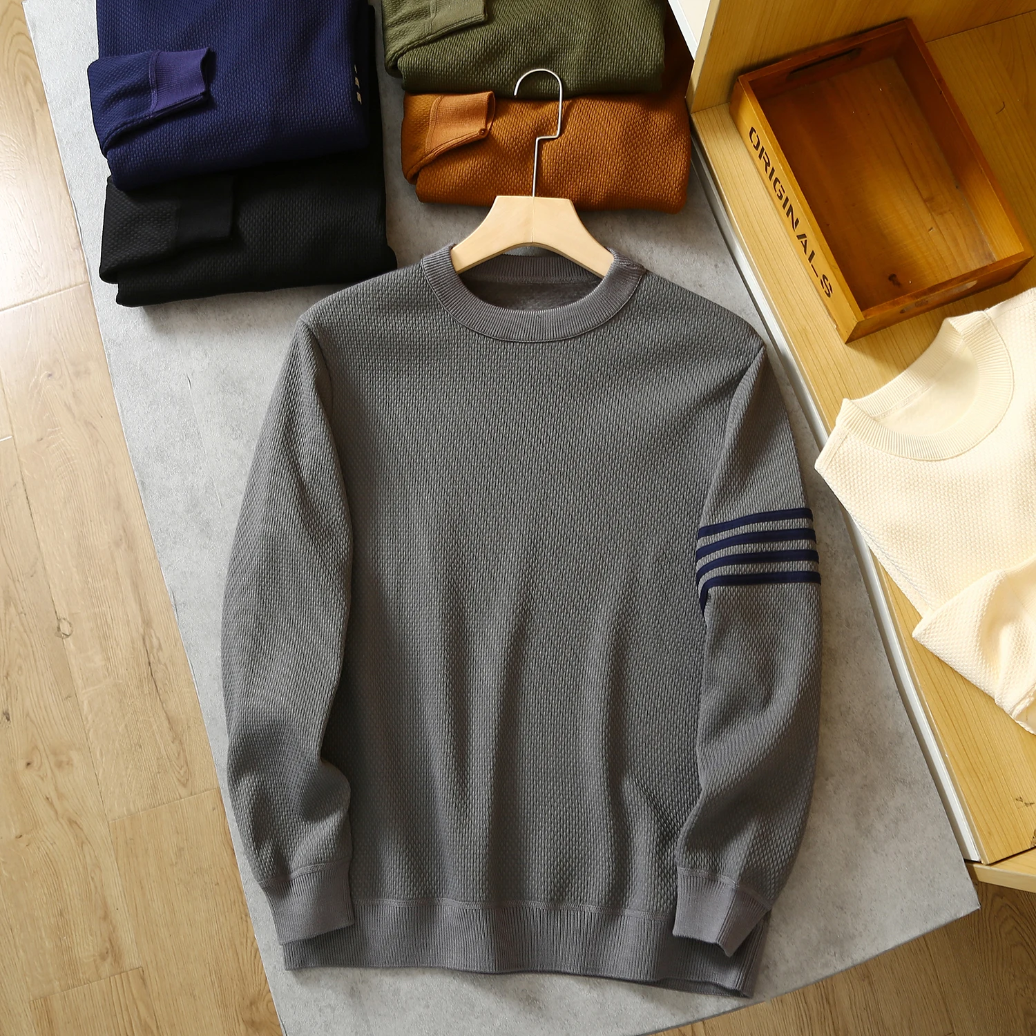 

Thiened One-Piece Fce Hooded Knitwear Men's Faionable Autumn Winter Sweater Striped Patchwork round Ne Long Sve Y...