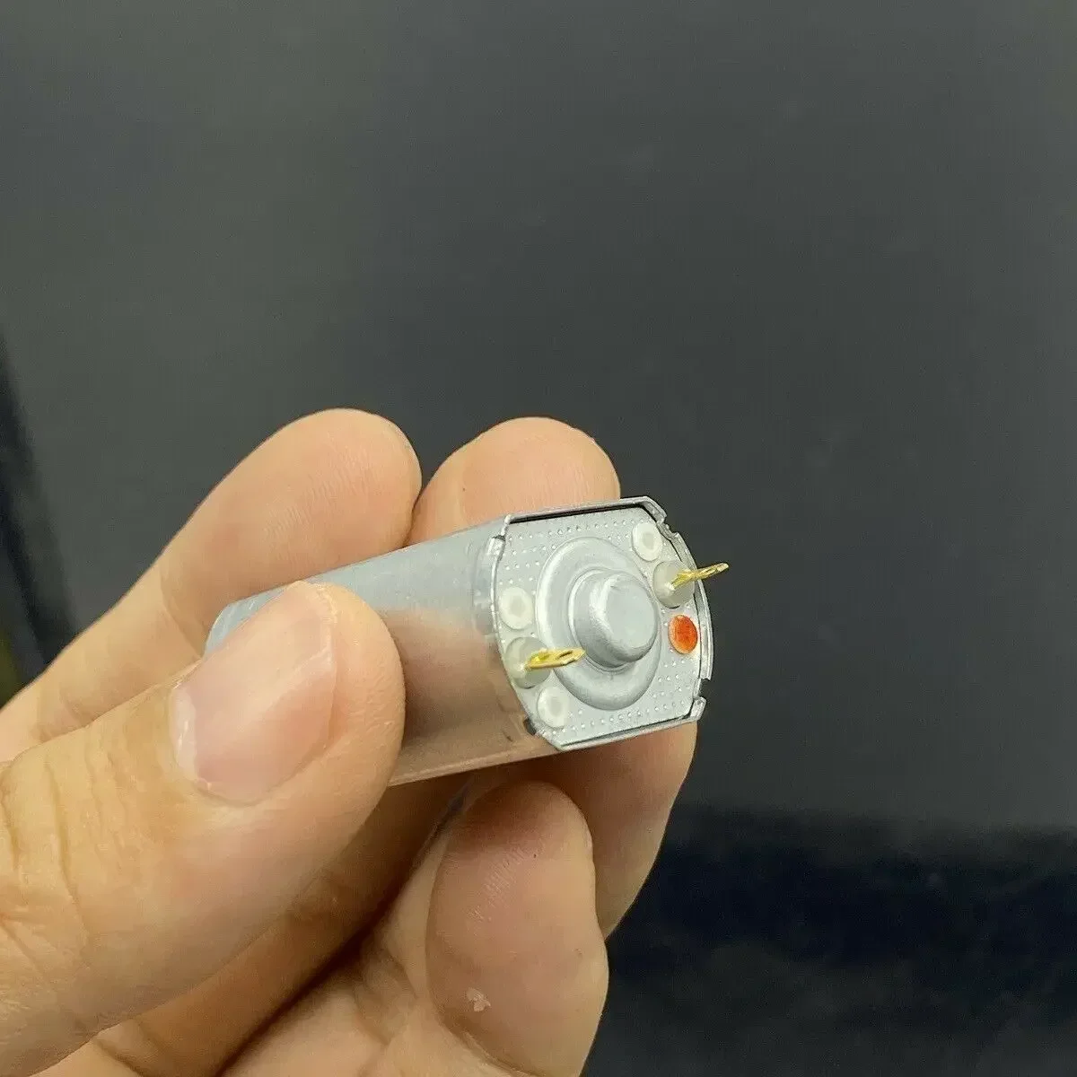 100pcs 180 Carbon brush Electric Motor DC 6V 9V 12V 16V 23700RPM High Speed DC motor Big Cooling Hole Engien For Slot Car