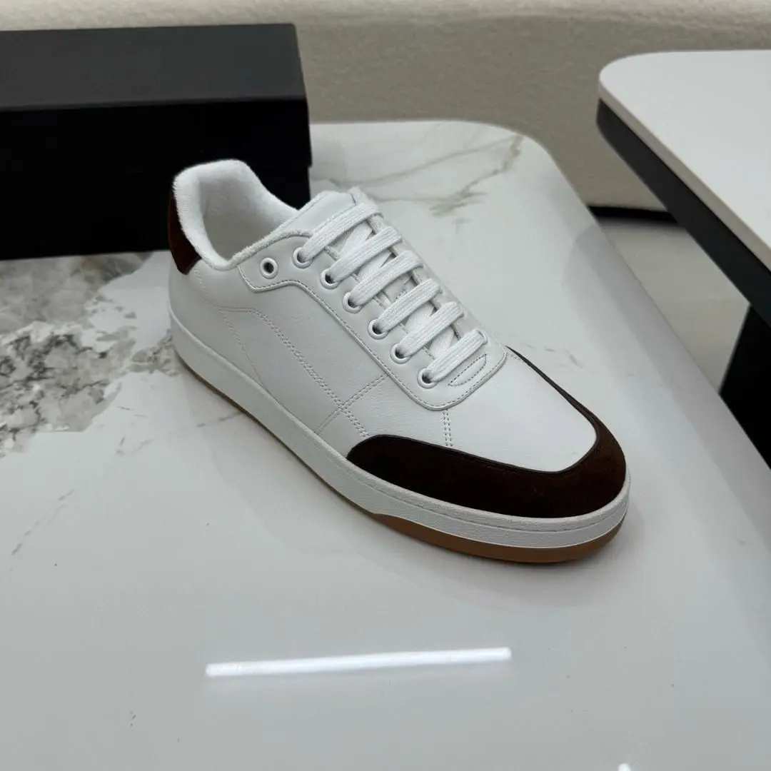 Unisex Low Top Skate Sneakers White Leather Casual Shoes Black Heel Patch Gum Sole Fashion Daily Walking Footwear