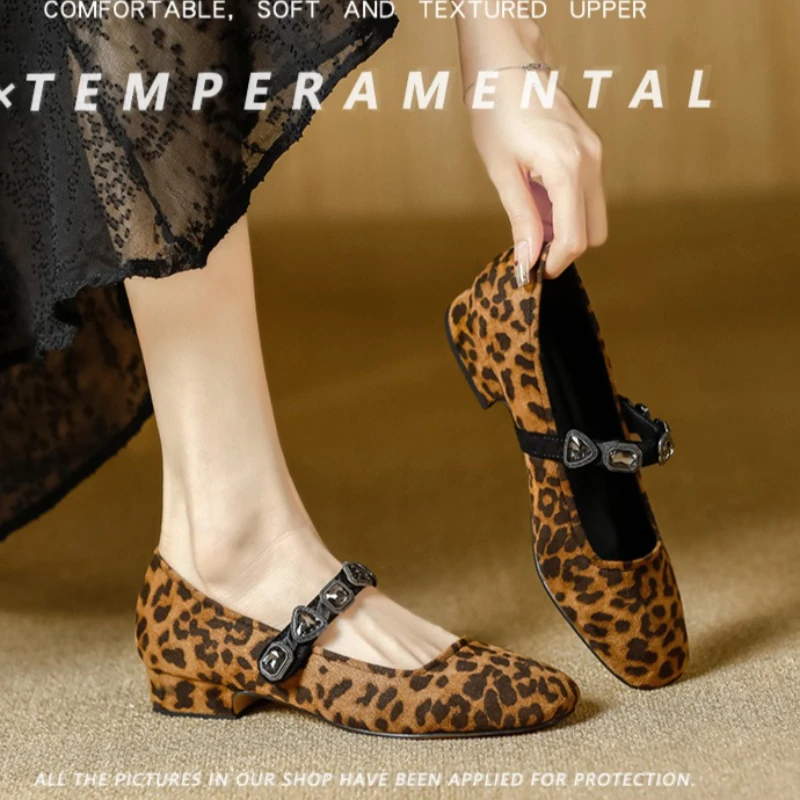 Frühling Neue Schuhe für Frauen Niedrigen Absatz Pumps Perle Mary Jane High Heel Schuhe Damen Party Kleid Schuhe