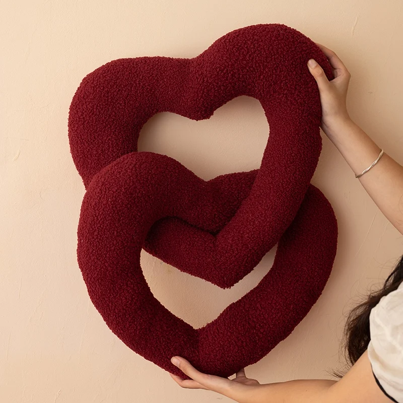 Oreiller en peluche avec nœud d'amour rouge 40x70cm, coussin romantique en peluche, décoration de canapé et de chaise, cadeau pour petite amie