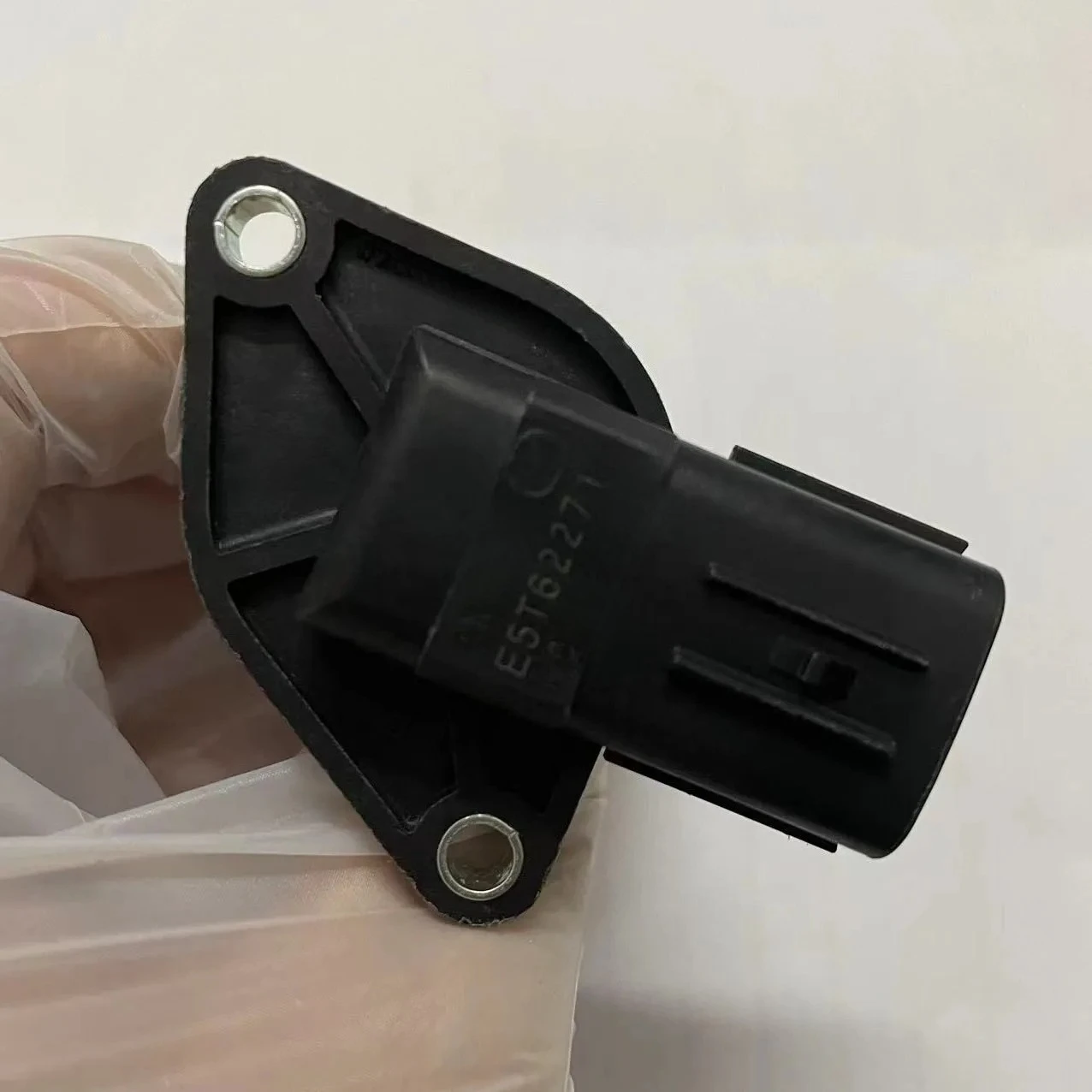 

1x E5T62271 PE0113215 Датчик массового расхода воздуха MAF для Ma-zda- 3 6 CX-5 2013-14