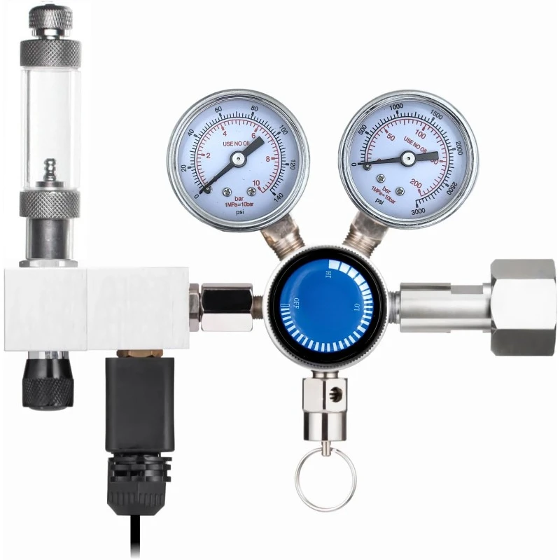 Dual Stage Co2 Regulator, Pro-Master Series  Integrated Bubble Counter and Adjustable Output Pressure