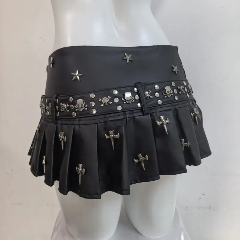 HKSH Women Mini Skirt Punk Y2K Sexy Rivet PU Leather Pleated Design Niche Hip Hop Low Waist Dark Style Ins Skirts Summer HK23967