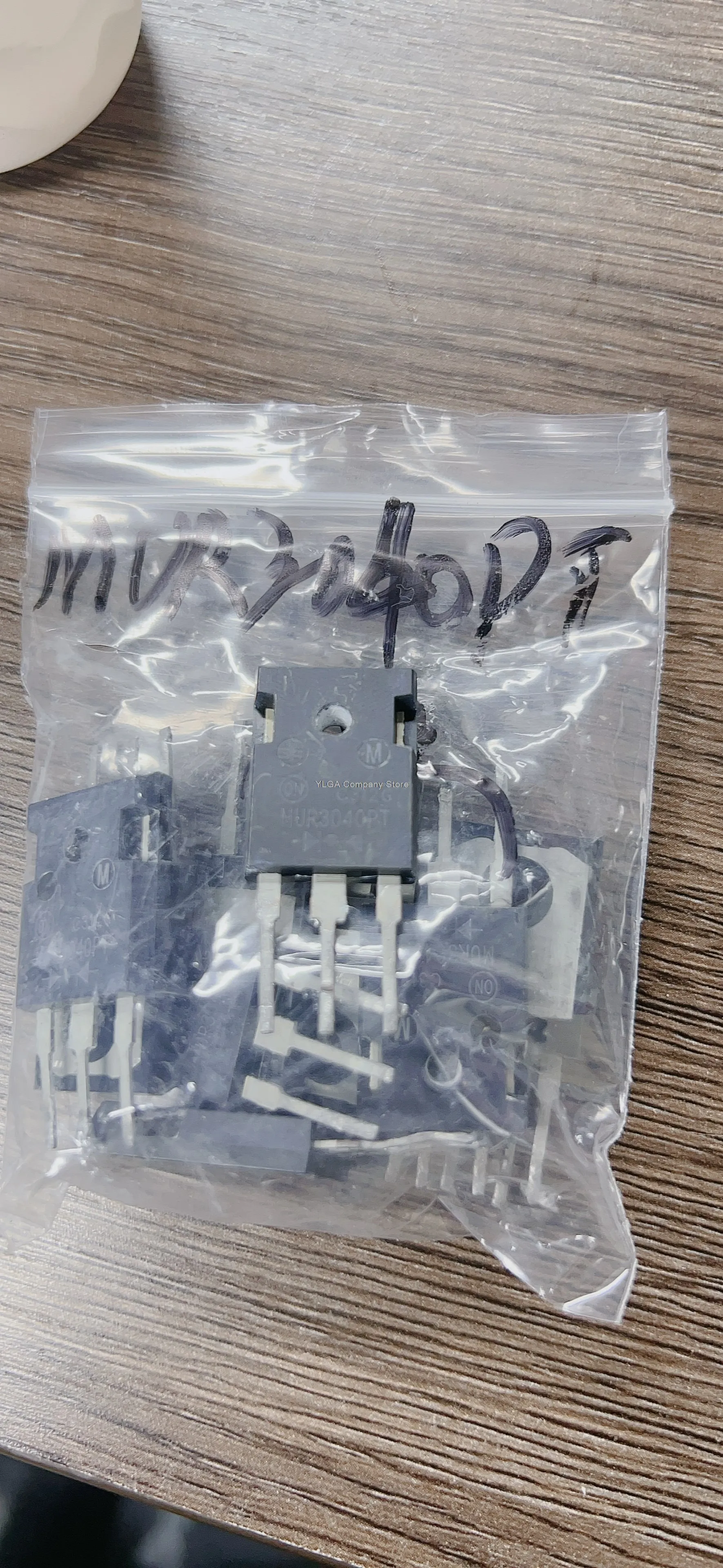 MUR3040PT Fast Reco…