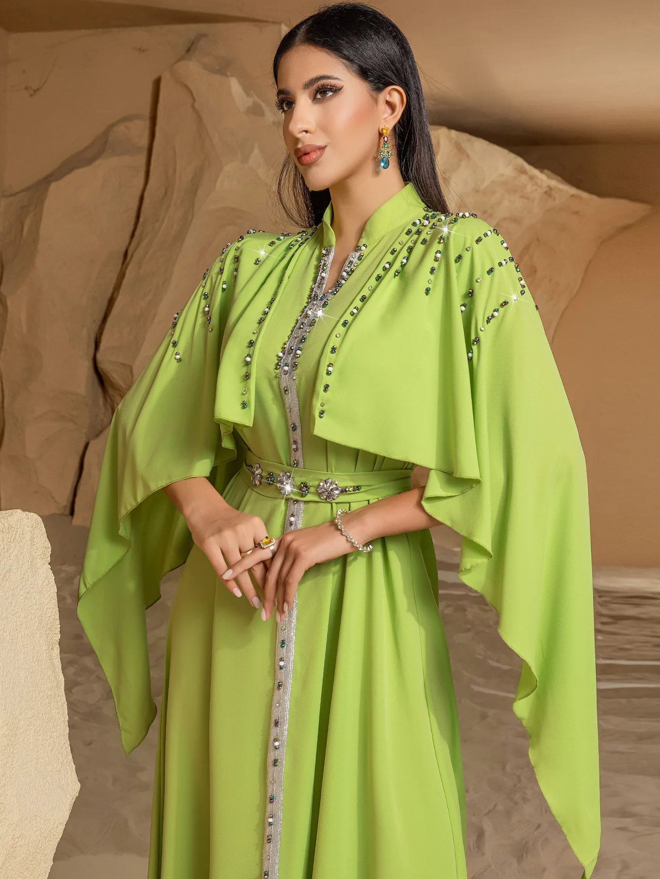 Naher Osten Ramadan Marokko Muslingo Grün Halb Stehkragen Schal Kleid Arabisches Dubai Kleid Luxus Mode Hot Diamond Abendkleid
