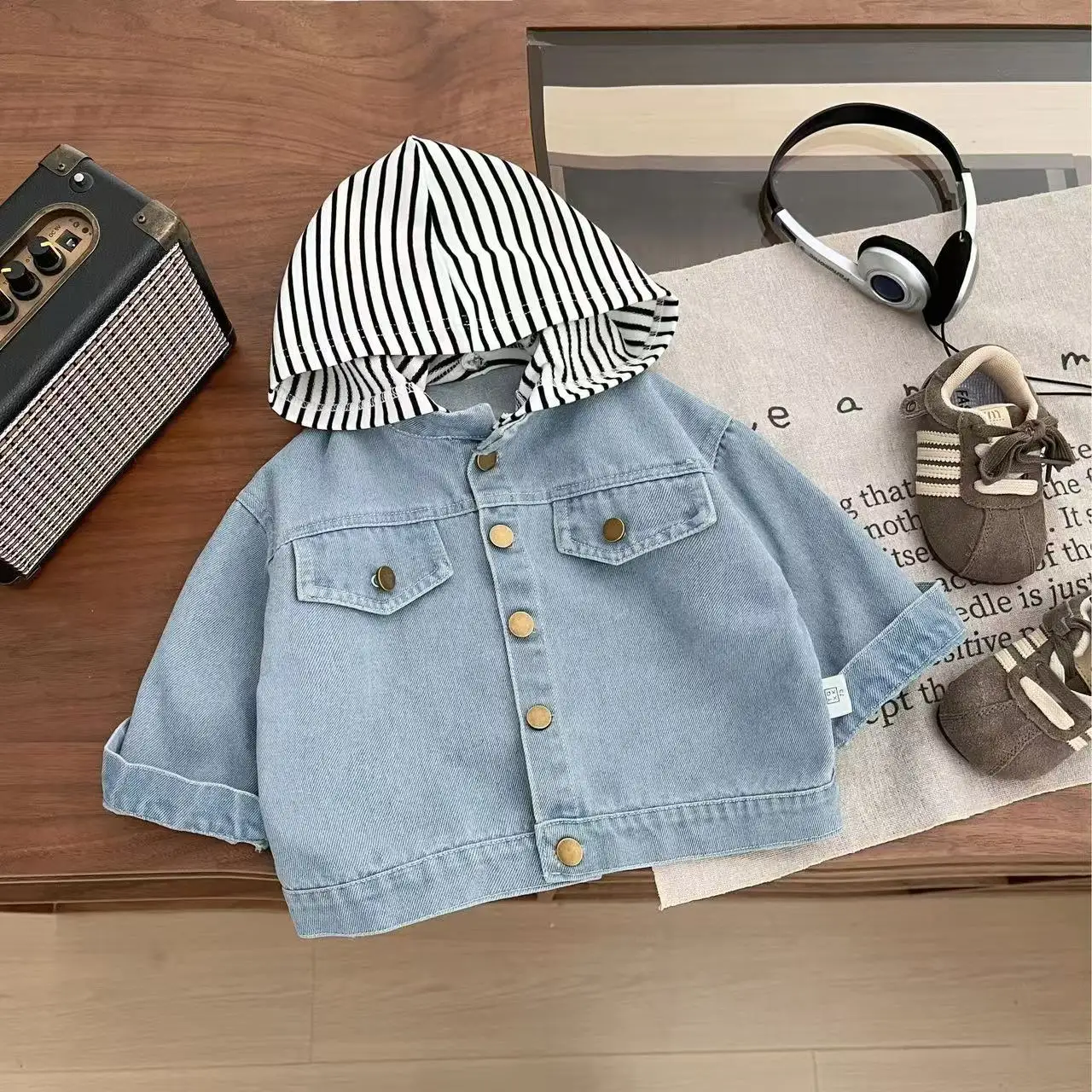 الكورية الأولاد الدنيم ربيع 2025 جديد وسيم الأطفال الصغار عندما تكون المألوف مقنعين قمم عارضة مطابقة سترة