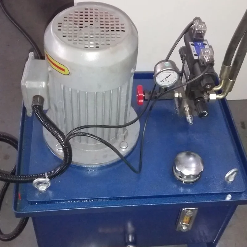 W24Y بندر الأنابيب الهيدروليكية الصلب بار قضيب آلات قناة رسالة الجملة التصنيع باستخدام الحاسب الآلي أنبوب مربع التلقائي آلة ثني الملف الشخصي