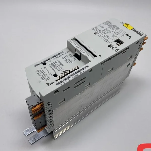 

Частота E82ev751_2b 00411896 8200 Совершенно новый оригинальный Spot Plc