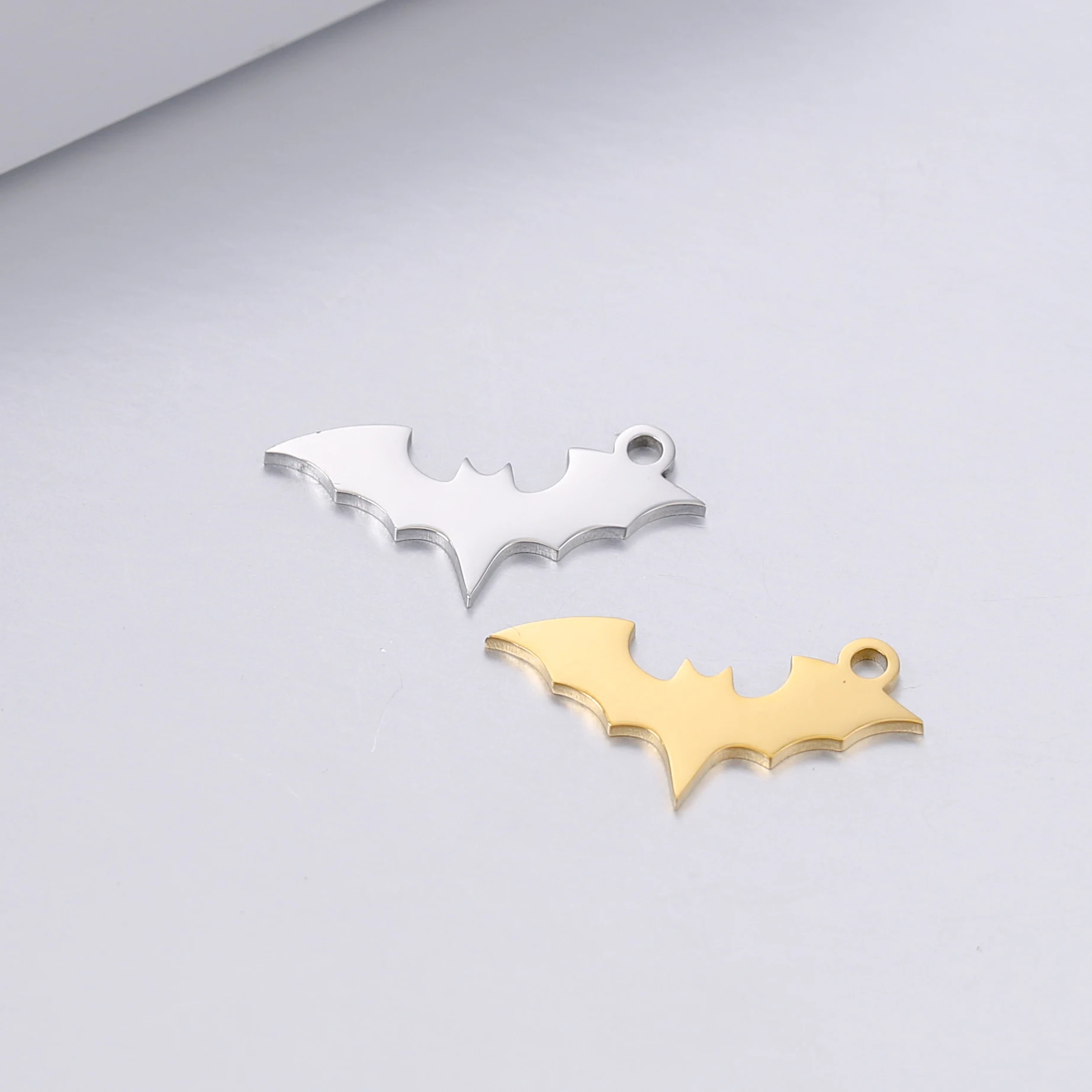 5pcs/Lot Stainless Steel Charms Animal Bat Decorations Halloween Party Supplies For Diy Making Necklace Bracelet Pendant Jewelry