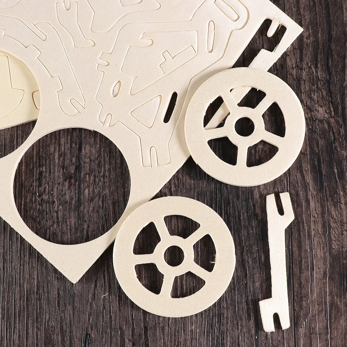 3D-Geländewagen-Puzzles, Holz-DIY-Puzzle für alle Altersgruppen, lebensechtes Aussehen, glatte, robuste Zapfenstruktur, dekorativ