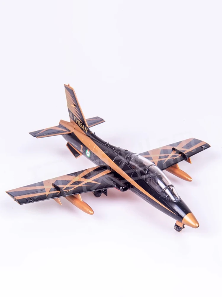 Diecast 1:72 Scale Uae Air Force MB-339 trainer aircraft Alloy Finished Simulation Model Static Decoration Gifts For Adult Boy