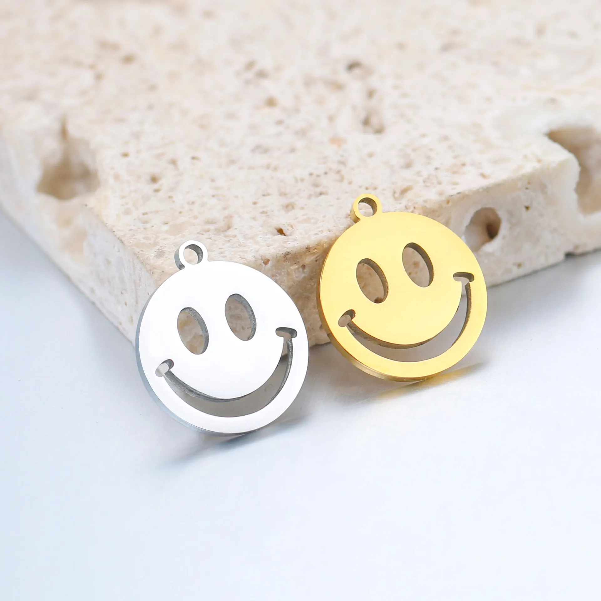 Stainless steel mirror polished sun jewelry accessories diy furnace real gold titanium steel pendant