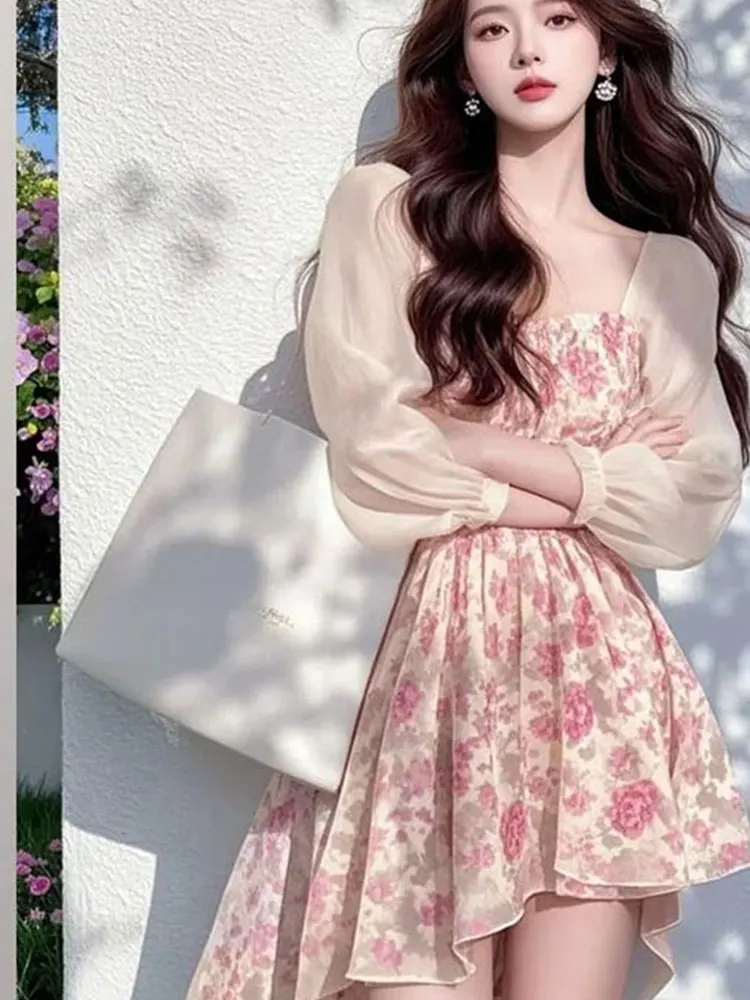 Spódnica damska w kwiatowy wzór z wysokim stanem, słodka, w stylu Dr Ele, mała francuska, modna, w kształcie litery A, wyprodukowana w Chinach, wiosna 2025.