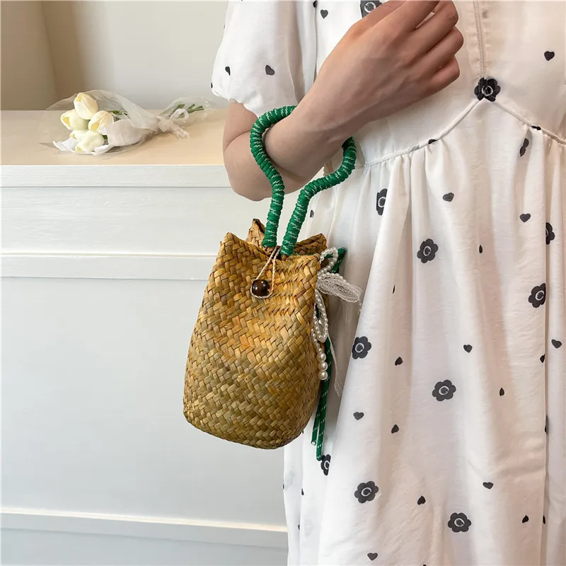 Girl Daily Handcrafted Straw Woven Bag Summer Woven Fashionable Travel HandbaG Basket Bag Mobile Phone Bag