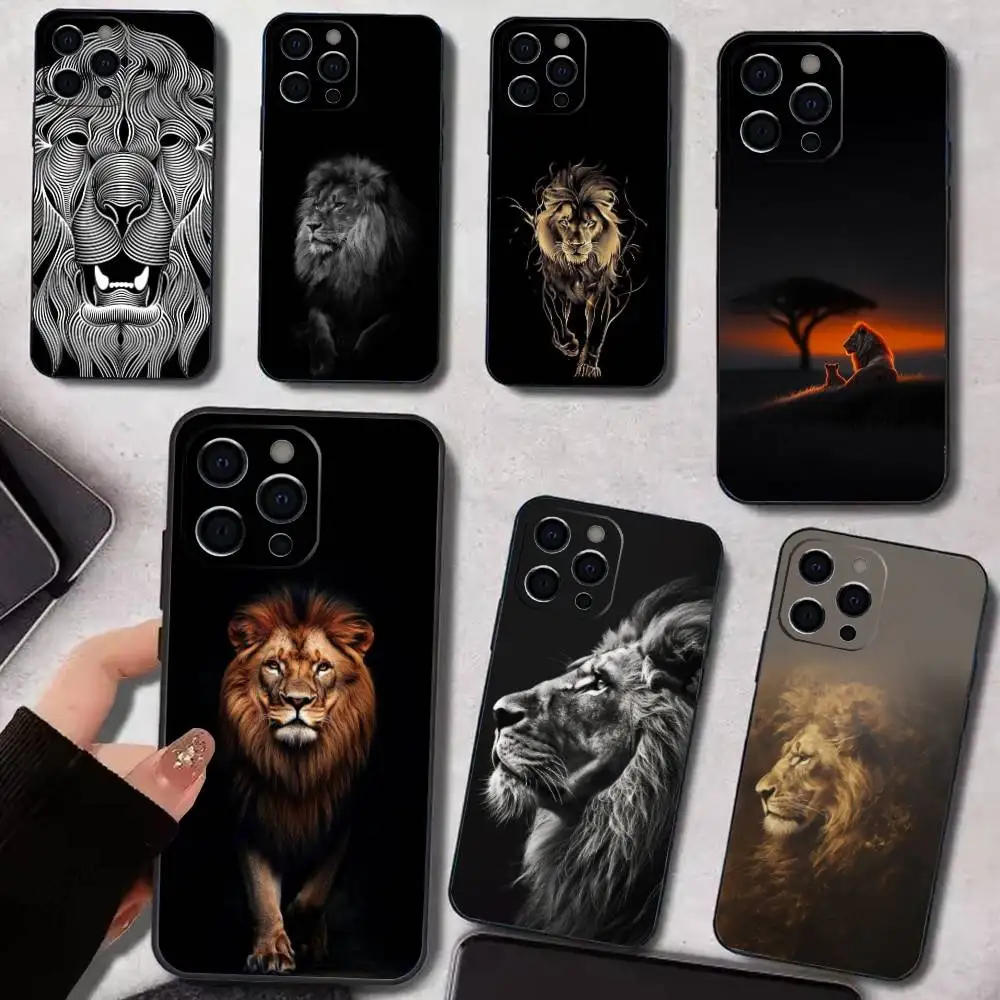 

Lion Pattern Phone Case For iPhone17,16,15,14,13,12,11 Plus,Pro Max Soft Black Cover