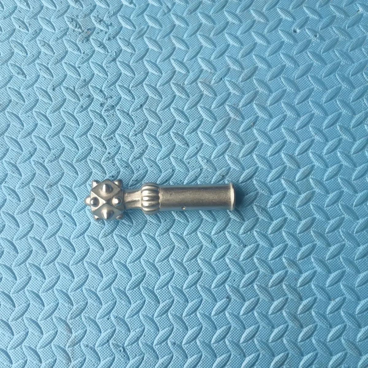 heavy-sleeve-bone-hammer