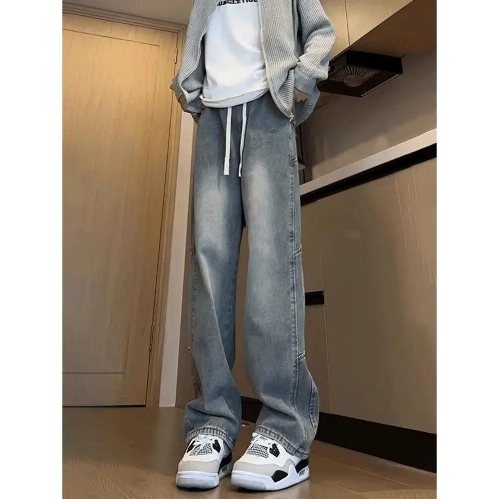 

Мужские джинсовые джинсы с завышенной талией, весна-осень, новые однотонные простые широкие прямые брюки-трубы, универсальные драпированные повседневные брюки с эластичной резинкой на талии...